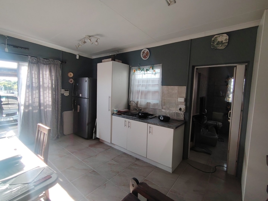 2 Bedroom Property for Sale in Sherwood Eastern Cape